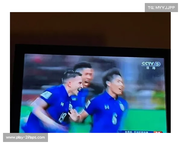 中国男足逆转泰国球队 武磊王上源精彩表现助力获胜 中国男足逆转泰国球队 武磊王上源精彩表现助力获胜